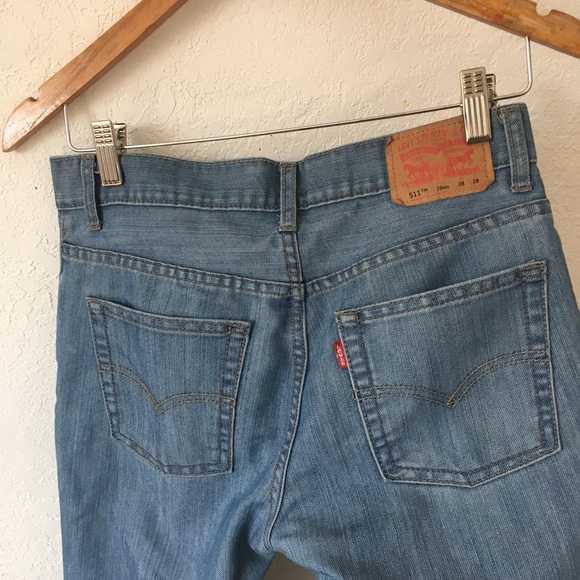 Women's Levi's 511 Light Washed Blue Jeans - Picture 2 of 5